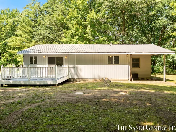 4536 Dalson Rd, Twin Lake, MI 49457