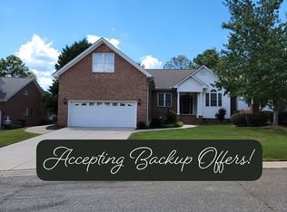 128 Hunters Village Dr, Greenwood, SC 29649
