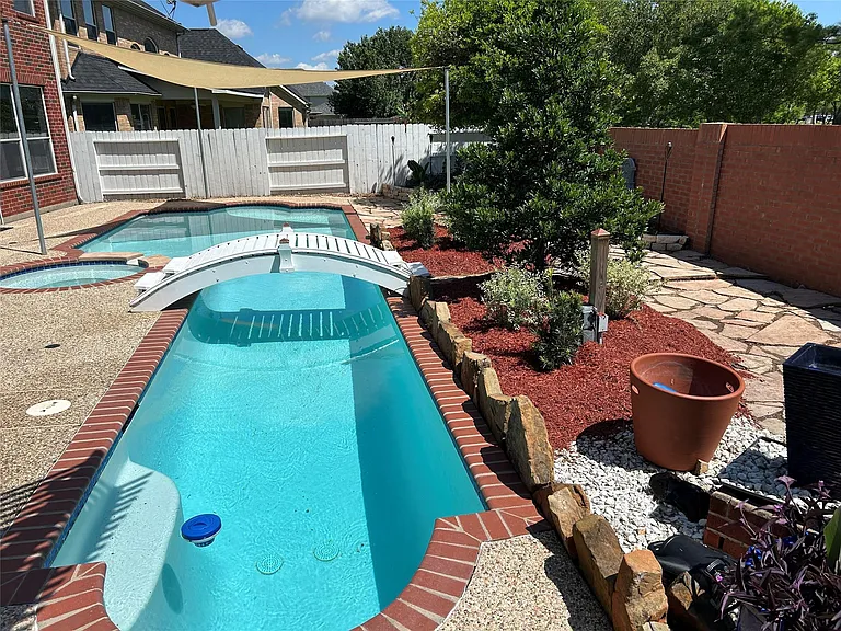 11603 Shoal Landing St — Photo 2