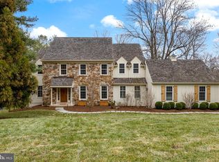 205 Ravenscliff Rd, Saint Davids, PA 19087