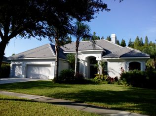 17906 Sheltered Ridge Ln, Tampa, FL 33647