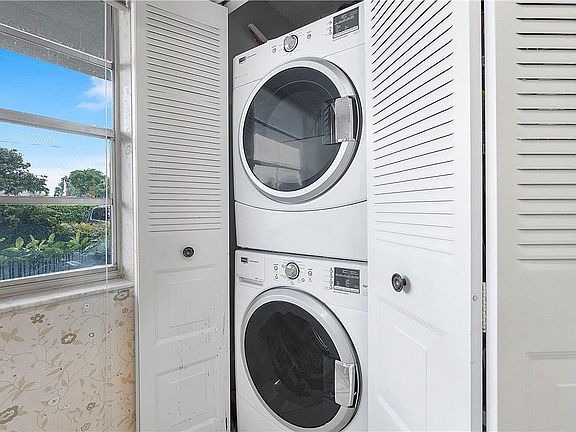 5th image of 7690 NW 18th Street #102