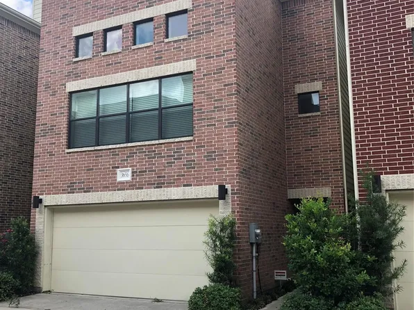 3656 Main Plaza Dr, Houston, TX 77025