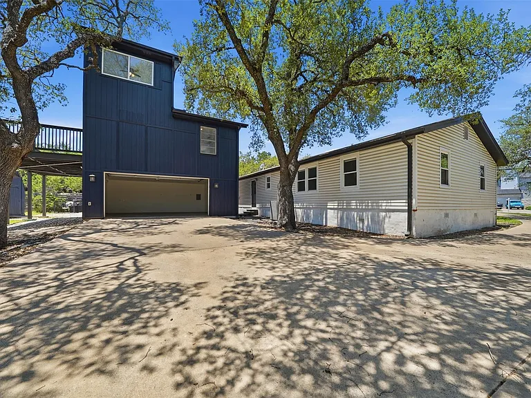 14405 Tucumcari Trl — Photo 23
