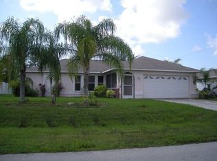 404 SE 19th Ln, Cape Coral, FL 33990