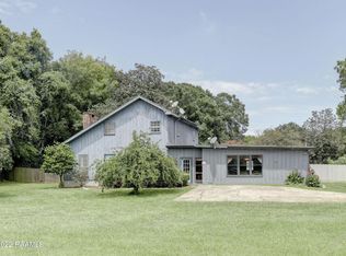 303 E Pont Des Mouton Rd, Lafayette, LA 70507
