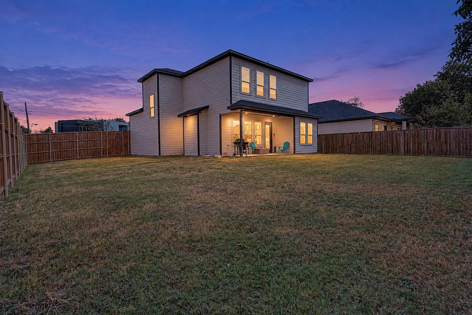 4 bed, 2765 sqft, $4,595 — Photo 4