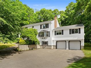 185 Scott Rd, Cumberland, RI 02864