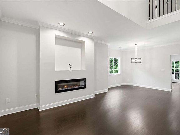 3rd image of 1447 Andrews St NW