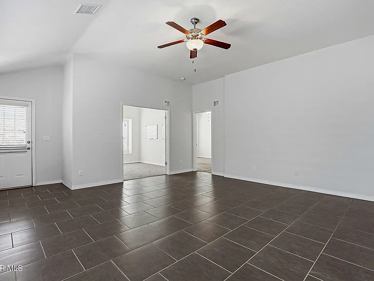 11381 Bullseye St — Photo 22