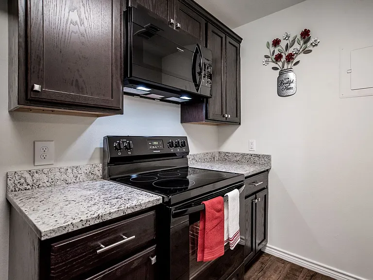 The Villas Apartments — Photo 61