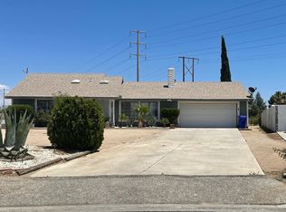 12331 Clearview Dr, Victorville, CA 92392