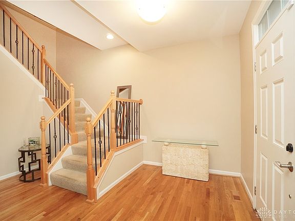 3rd image of 9042 Boylston St