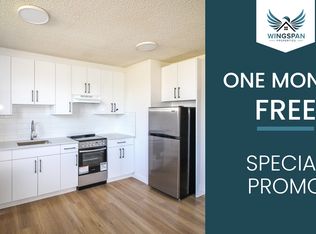 11836 89th St NW #9, Edmonton, AB T5B 3V7