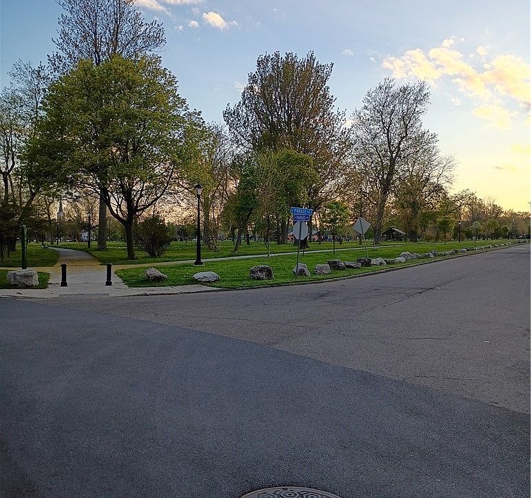 2nd image of 109 E Parade Ave Lot 23
