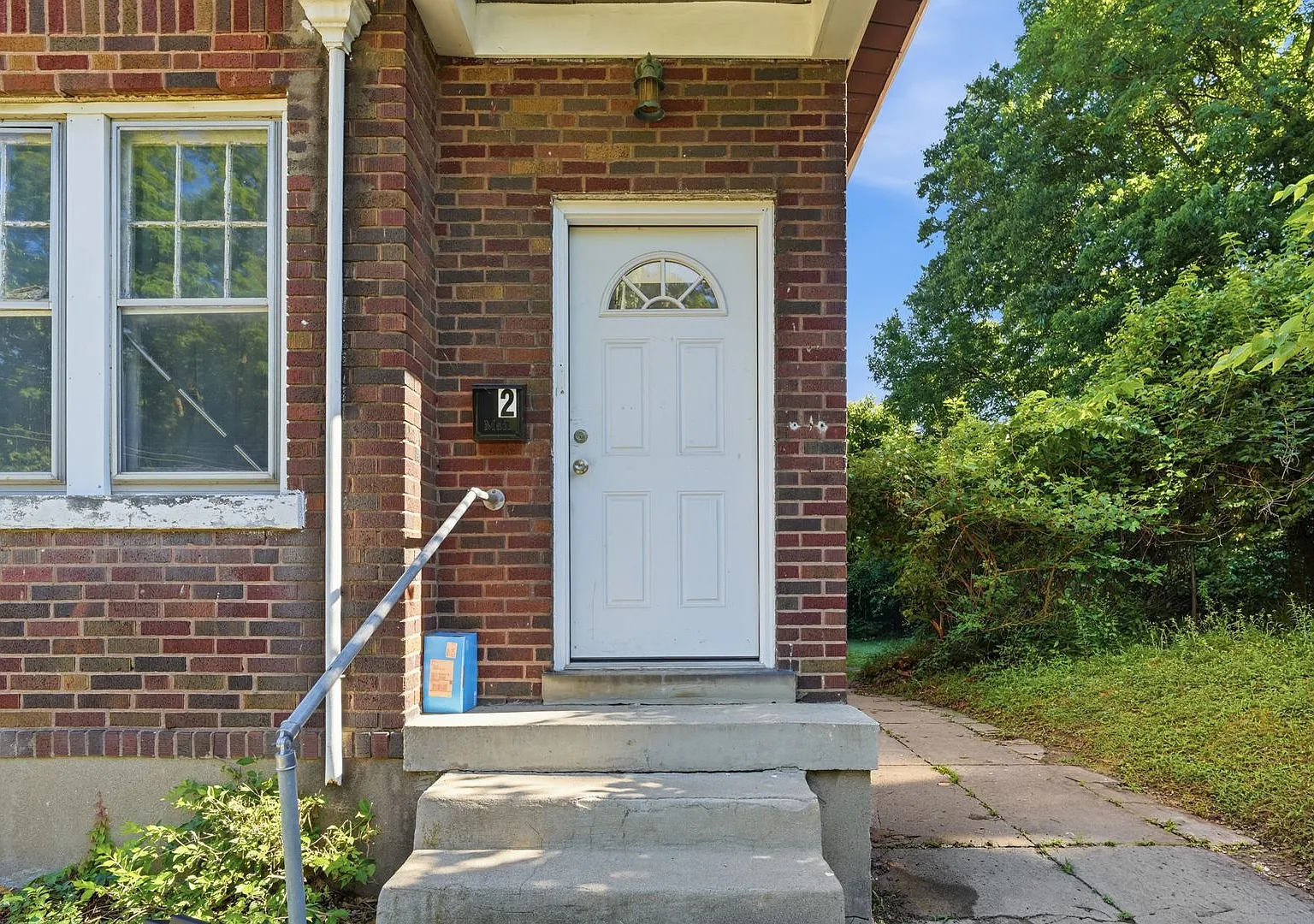682 Greenwood Avenue — Photo 4