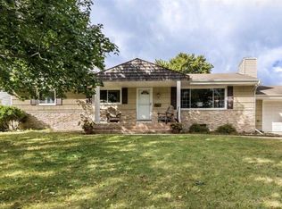 7108 Bristol Blvd, Edina, MN 55435