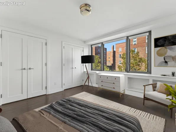 64-05 Yellowston Boulevard image 8 of 15