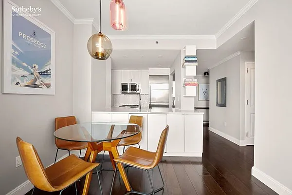 Rented by Sotheby's International Realty | media 1
