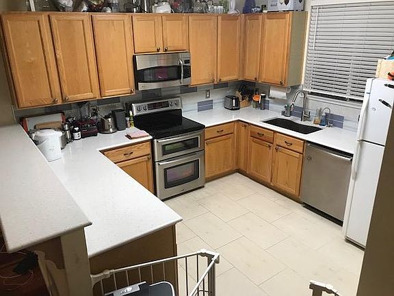 5th image of 1690 Civic Center Dr APT 705