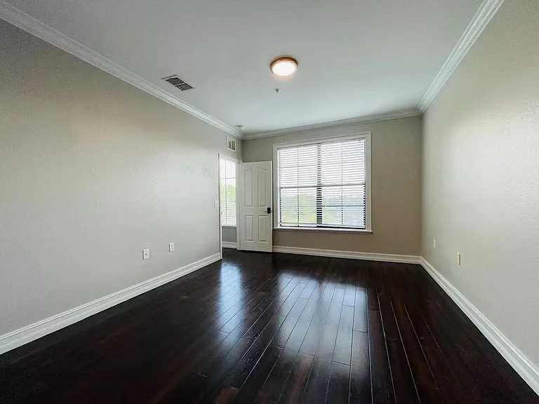 6117 Metrowest Blvd — Photo 20