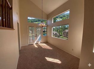 15626 Rhame Dr, Dumfries, VA 22025