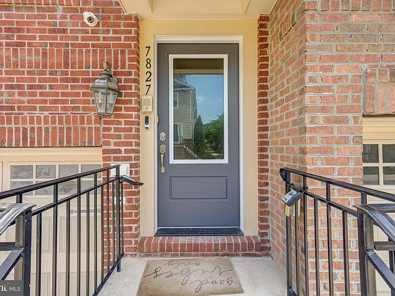 7827 Crystal Brook Way — Photo 38