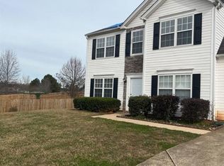 147 Crestworth Pl, Powder Springs, GA 30127