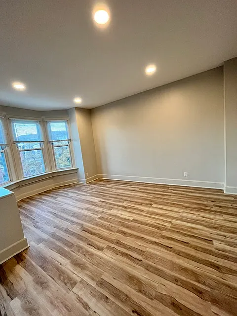 1 bed, 650 sqft, $1,500 — Photo 3