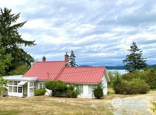 5059 Jones Rd, Oak Harbor, WA 98277