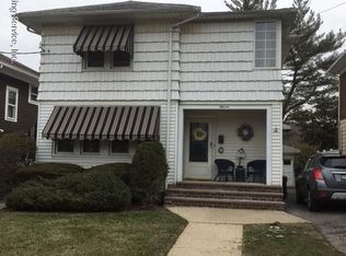 11 Donald Pl, Staten Island, NY 10310