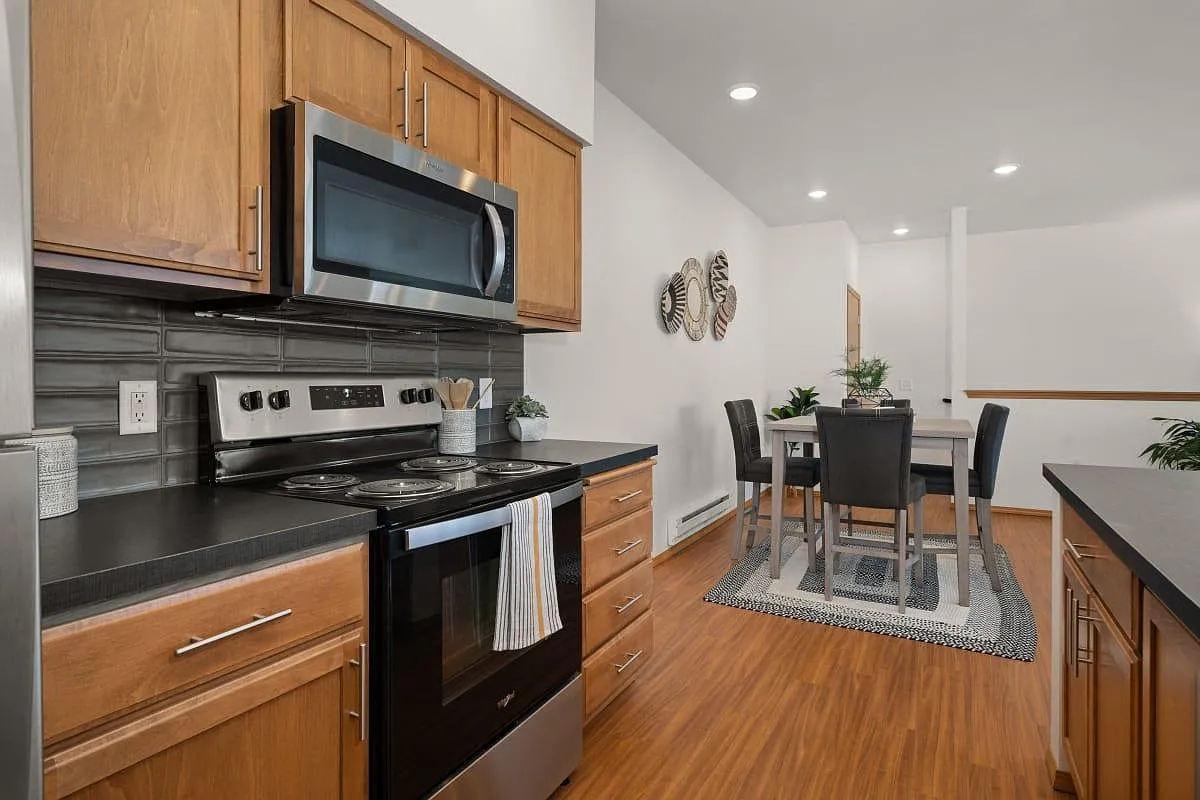 Bluegrass Farms Apartments — Photo 4