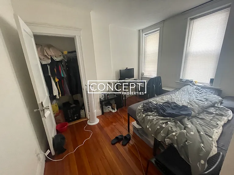 518-520 Cambridge St #3 — Photo 6