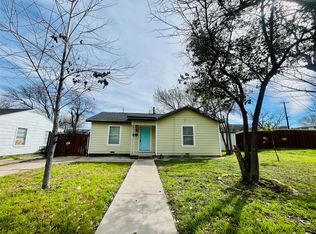 2833 Livingston Ave, Fort Worth, TX 76110