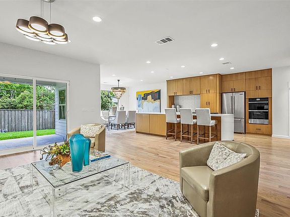 4th image of 10920 Scotsmeadow Dr