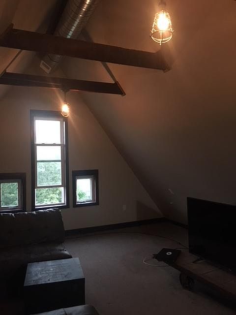 2nd image of 373 Bryant St #3