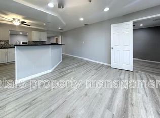 8350 56th Way N, Pinellas Park, FL 33781