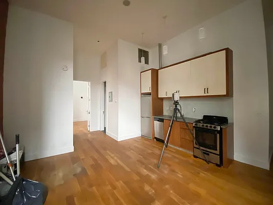 Rented by MADEHOME | media 22