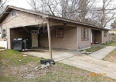 3rd image of 213 Hillside Dr