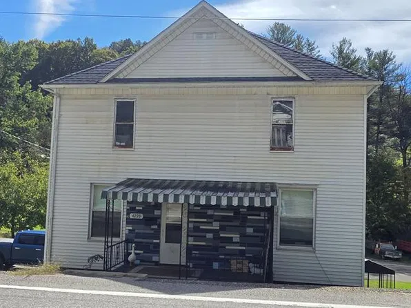 4293 Dragon Highway, Cameron, WV 26033