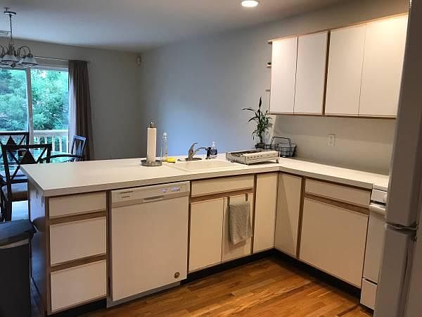 1st image of 110 Halstead Ave #3