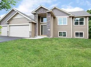 19800 Itea Ave, Lakeville, MN 55044