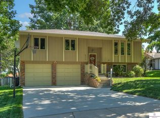 6779 S 75th St, Ralston, NE 68127