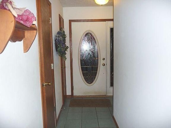 2nd image of 61294 Kent Ln
