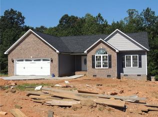 1791 Burke Ln, Maiden, NC 28650