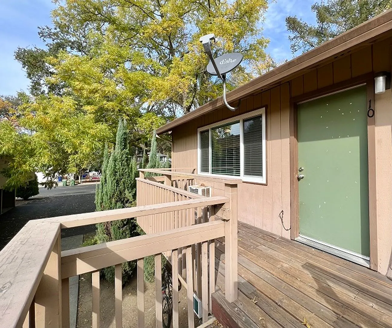 Myrtle Street, 1416 — Photo 3
