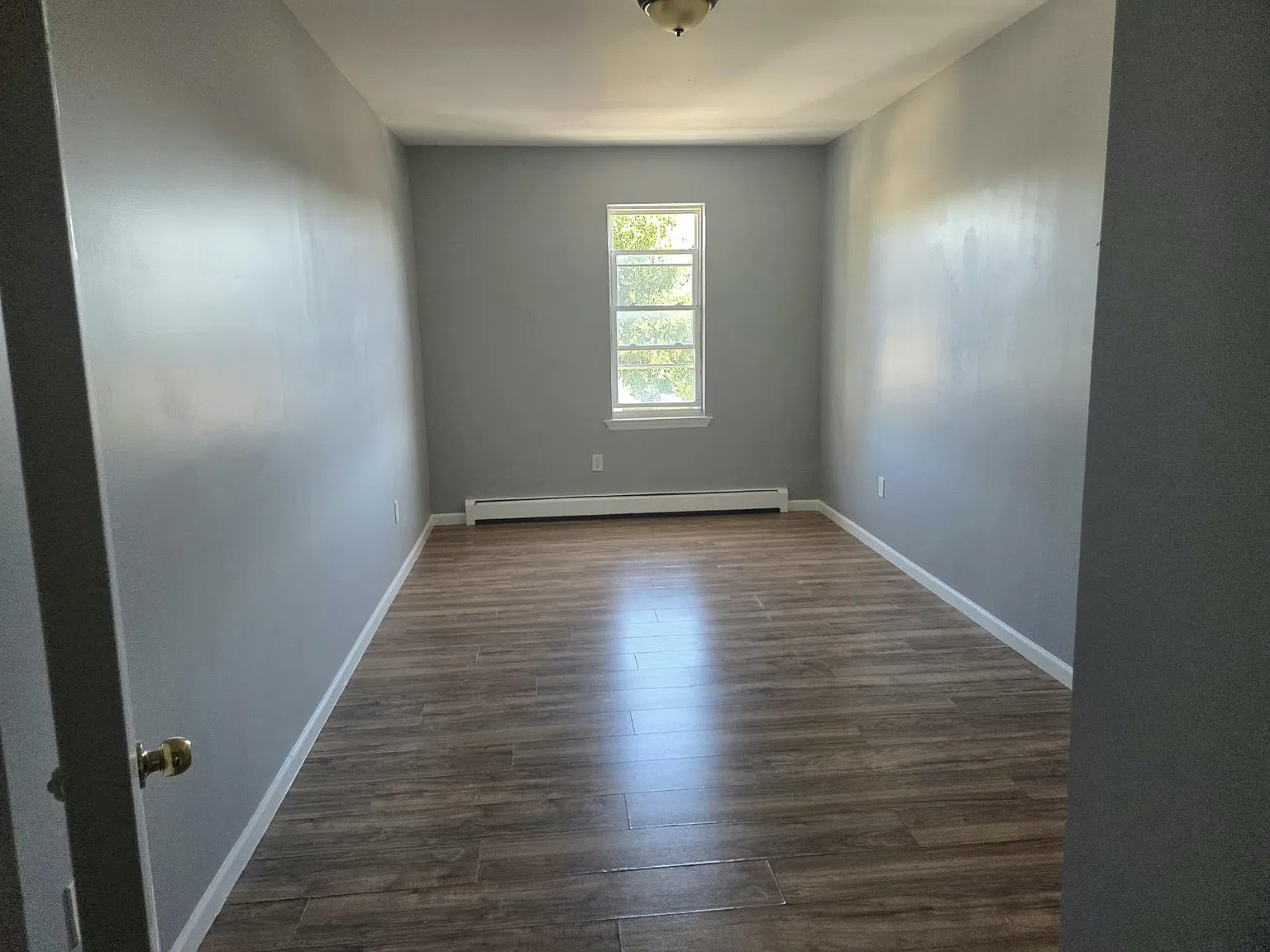 2 bed, 700 sqft, $1,750 — Photo 3