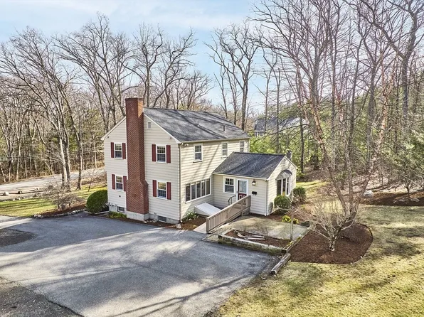 144 Marblehead St, North Reading, MA 01864
