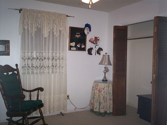 each bedroom wonderfuly decorated. 