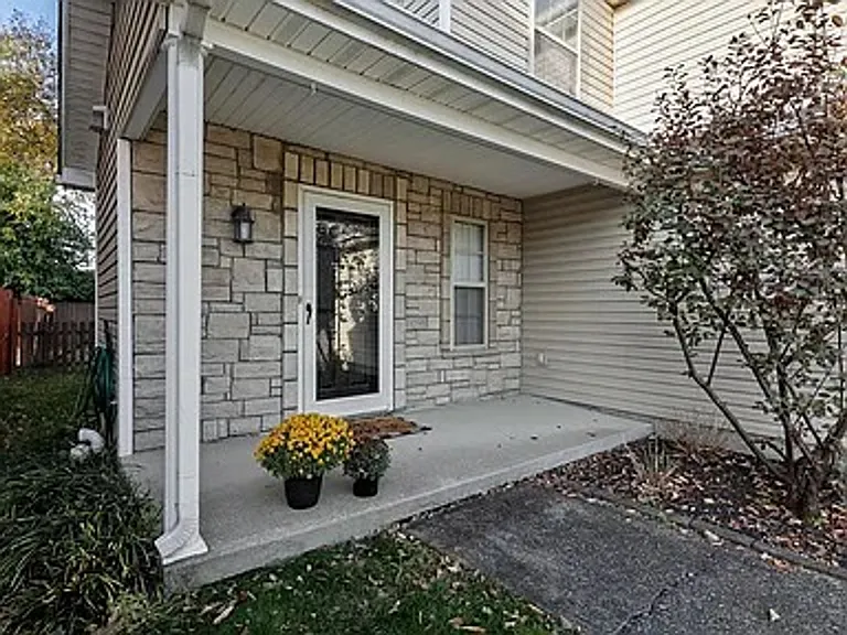 2464 Checkerberry Dr — Photo 13